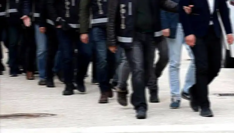 Balkız Tuzağı: Sosyal Medya Üzerinden Kurulan Kadın Üzerinden Gasp Ağı