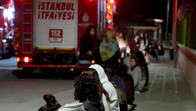 Büyük Korku: 2500 Kız Öğrencinin Yaşadığı Yurt Yangını!