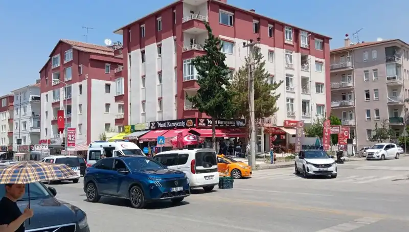 Taksi ve Otomobil Çarpışması: Kaza Anının Detayları ve Sonrası