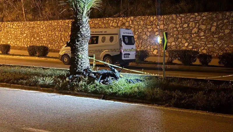 Genç Tıp Öğrencisi Motosiklet Kazasında Hayatını Kaybetti!