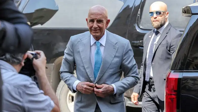 ABD Elçisi Barrack’tan Suriye'de Barış İçin Acil Sükunet Çağrısı