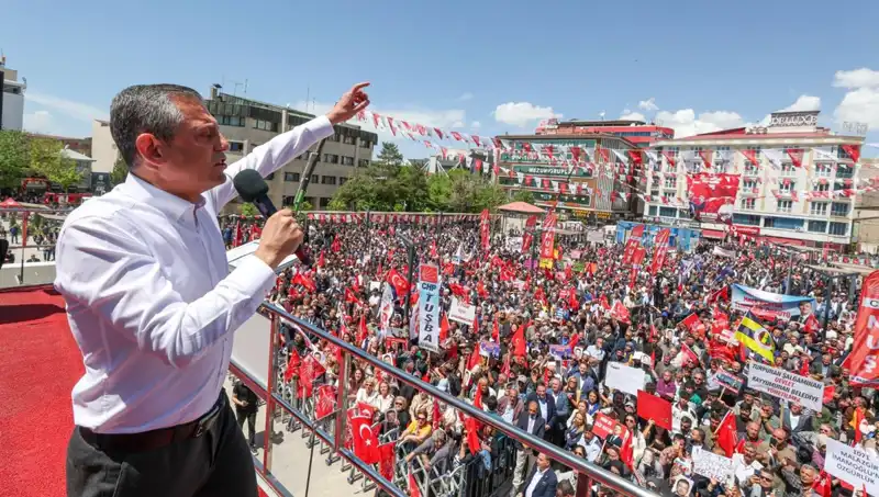 Özgür Özel: Örgüt Silah Bırakmalı, Süreçte Sonuna Kadar Yanındayız
