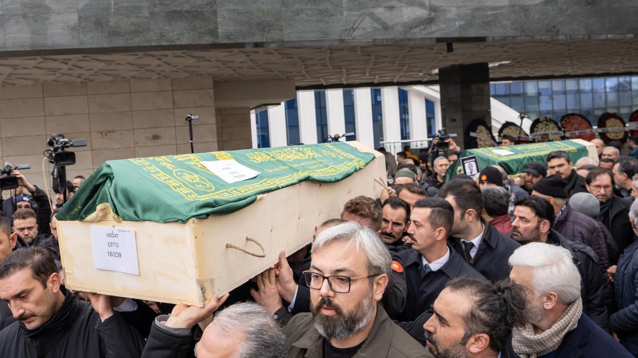 Bolu Faciasında Hayatını Kaybedenler Son Yolculuğuna Uğurlanıyor