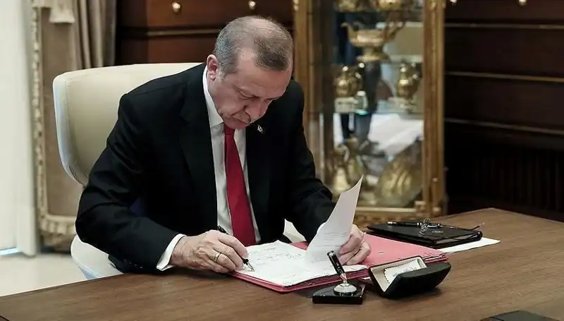 Cumhurbaşkanı, 9 Hükümlünün Ceza Süresini Kısalttı: Affın Detayları Açıklandı