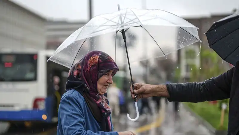 Tüm Ülke Genelinde Gök Gürültülü Sağanak Yağış Uyarısı! Bugünkü Hava Durumu Neler Getirecek?