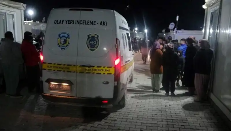 Husumetlilerin Rekabeti Sonunda Taşlı Savaş Boyutunu Aştı